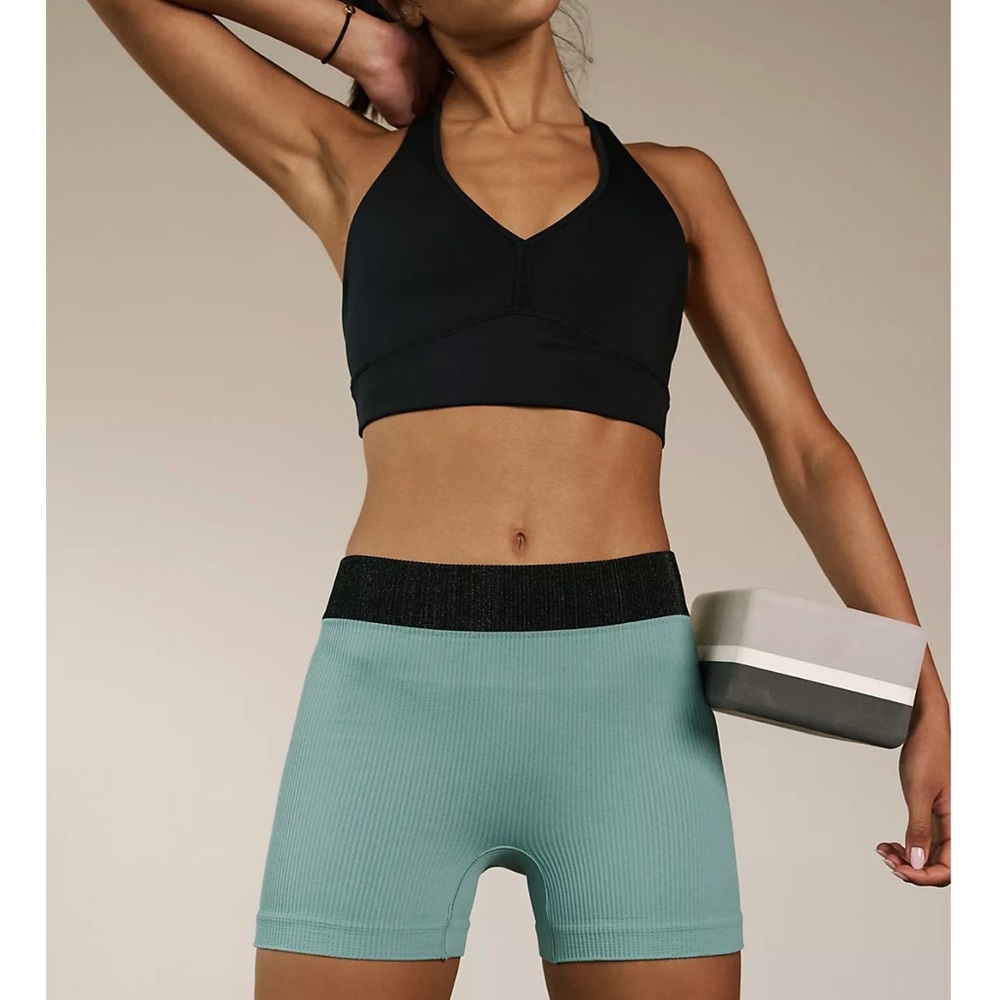 FREE PEOPLE MOVEMENT SHORTS!!